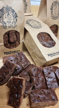 Lade das Bild in den Galerie-Viewer, Gehres Krokant-Pfefferkuchen